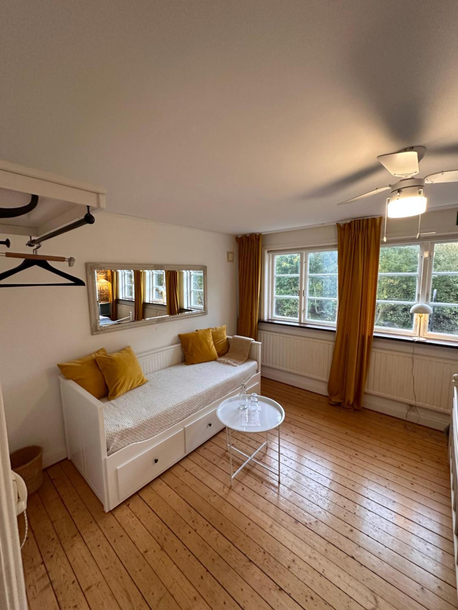 Minnesberg Bed & Breakfast Trelleborg Esterno foto